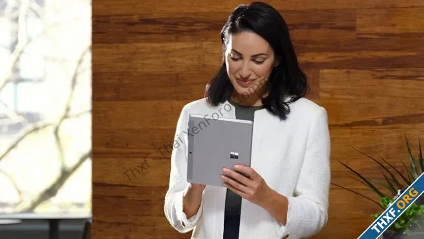 ลือ ไมโครซอฟท์จะเปิดตัว Surface จอเล็ก 1112 นิ้ว สเปกพรีเมียมกว่า Surface Go-1.webp