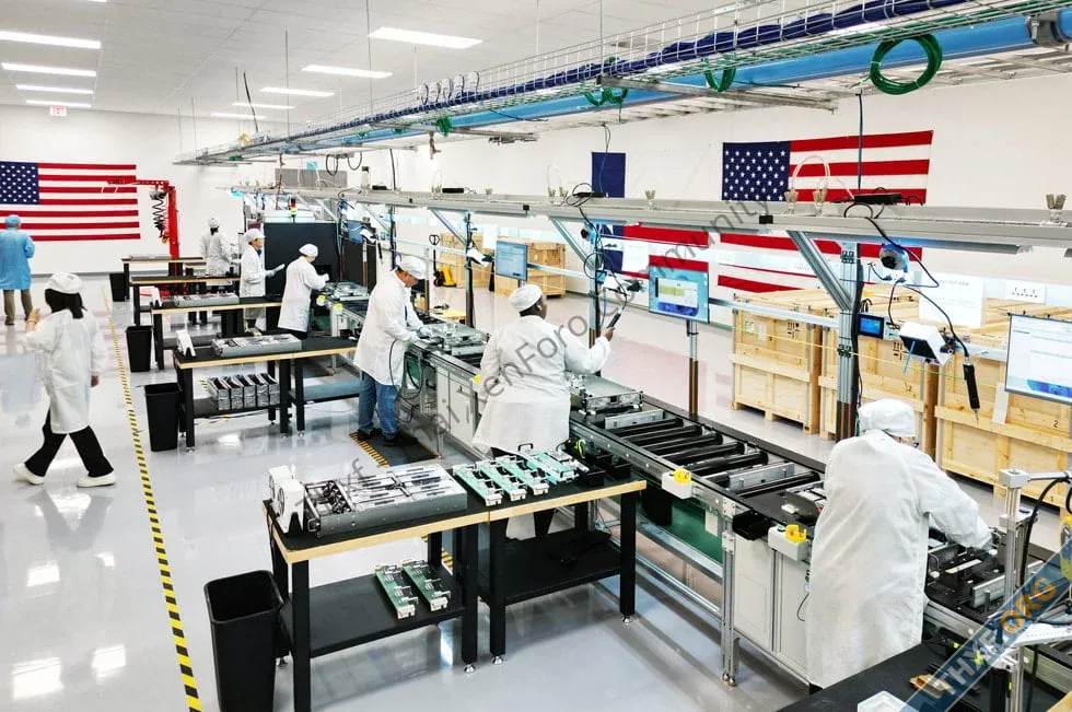 Apple ประกาศแผนสนับสนุนการผลิตในสหรัฐเพิ่มอีก 100000 ล้านดอลลาร์ ระยะเวลา 4 ปี-1.webp