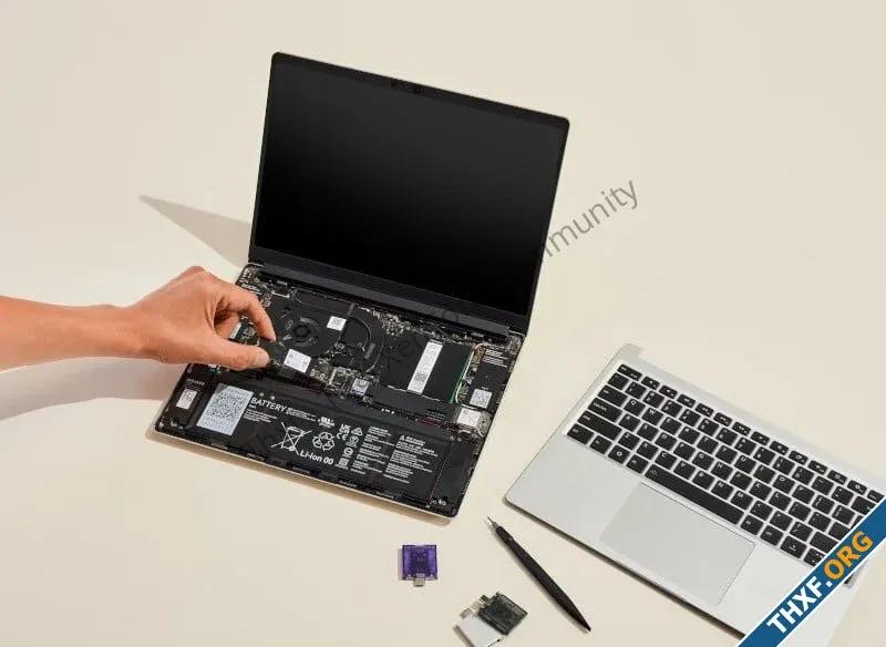 Framework เปิดตัว Laptop 12 รุ่นแรกที่พับจอเป็นแท็บเล็ตได้ Laptop 13 รุ่น Ryzen AI 300-2.webp