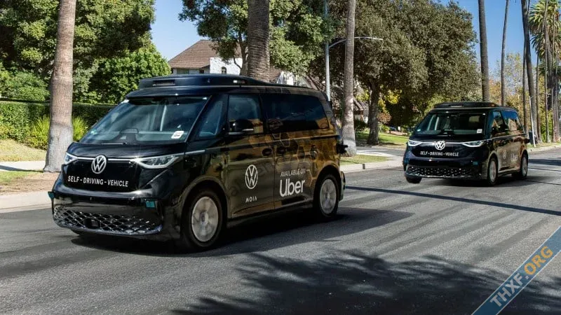 Uber จับมือ Volkswagen นำรถตู้ไร้คนขับ ID Buzz AD ให้บริการในสหรัฐปี 2026-1.webp