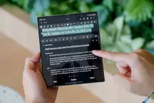 รีวิว Samsung Galaxy Z Fold 6 เกลาภายนอกจนลงตัว คำตอบของคนชอบจอใหญ่ แต่สายบันเทิงต้องคิดอีกที
