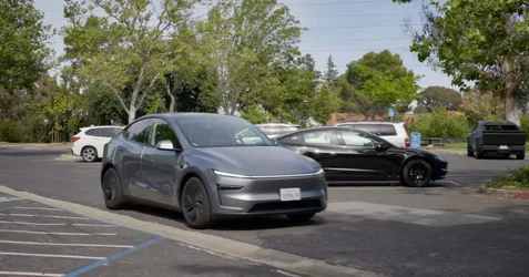 Tesla เริ่มทดสอบแอปเรียกรถแท็กซี่ FSD แล้ว ให้เฉพาะพนักงานใช้บริการก่อน-1.webp Tesla เริ่มทดสอบแอปเรียกรถแท็กซี่ FSD แล้ว ให้เฉพาะพนักงานใช้บริการก่อน-1.webp