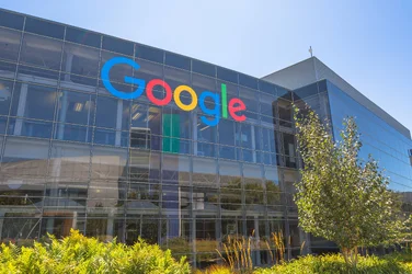 Google พบ พนักงานสามารถลดเวลาได้ 122 ชั่วโมงต่อปี หลังนำ AI มาใช้ในงานธุรการ-1.webp Google พบ พนักงานสามารถลดเวลาได้ 122 ชั่วโมงต่อปี หลังนำ AI มาใช้ในงานธุรการ-1.webp