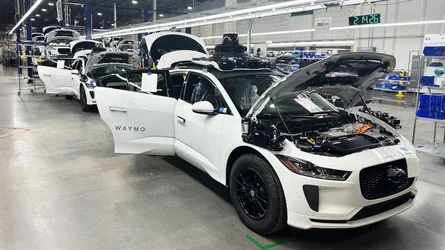 Waymo ลงทุนตั้งโรงงานประกอบรถยนต์ไร้คนขับในอเมริกา เตรียมพร้อมขยายเมืองให้บริการ-1.webp Waymo ลงทุนตั้งโรงงานประกอบรถยนต์ไร้คนขับในอเมริกา เตรียมพร้อมขยายเมืองให้บริการ-1.webp