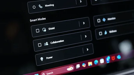 รีวิว Lenovo Yoga Pro 9i Aura Edition แล็ปท็อปอุดมคติตอบโจทย์ทุกสายงานของปี 2025-8.webp รีวิว Lenovo Yoga Pro 9i Aura Edition แล็ปท็อปอุดมคติตอบโจทย์ทุกสายงานของปี 2025-8.webp