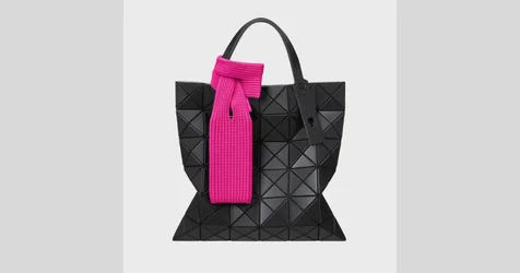 Apple ร่วมกับ ISSEY MIYAKE เปิดตัว iPhone Pocket กระเป๋าผ้าพกพาไว้ใส่ iPhone ราคาเริ่มต้น 540...webp Apple ร่วมกับ ISSEY MIYAKE เปิดตัว iPhone Pocket กระเป๋าผ้าพกพาไว้ใส่ iPhone ราคาเริ่มต้น 540...webp