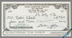 เช็คแอปเปิลซื้อของ 4 ดอลลาร์เมื่อปี 1976 เซ็นโดย Steve Jobs มีราคาประมูลถึง 25,000 ดอลลาร์