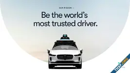 Waymo เกิดปัญหาขวางกันเองบีบแตรใส่กันเอง ชาวบ้านโวยหนวกหู